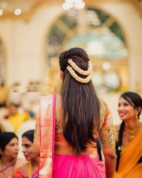 wedding hairstyle loose curls